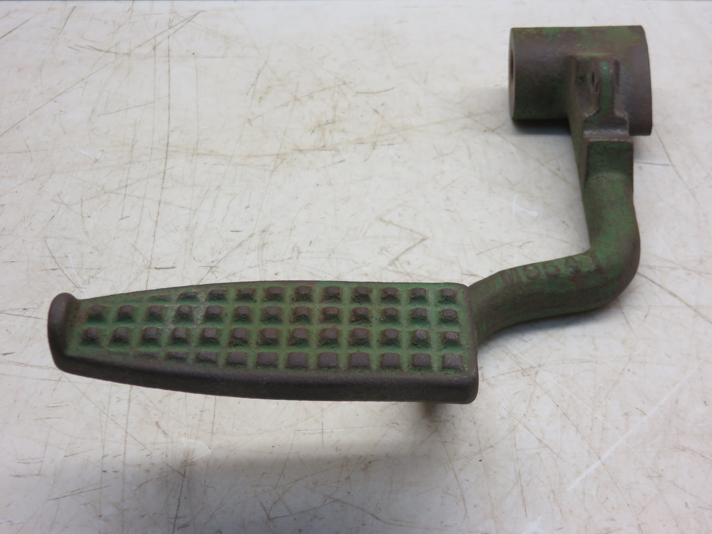 AM912T, M954T John Deere Right Hand Brake Pedal For MT