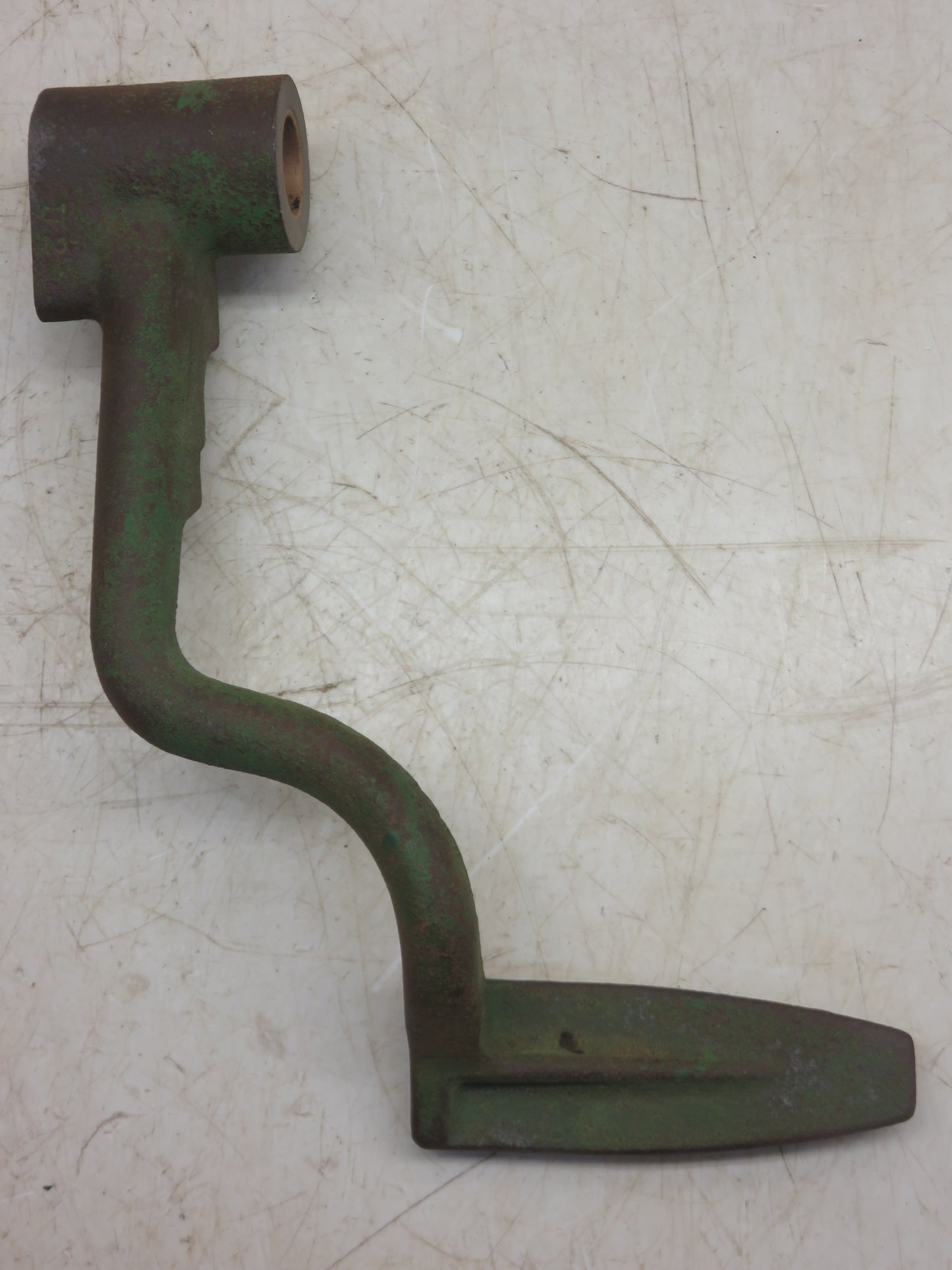 AM912T, M954T John Deere Right Hand Brake Pedal For MT