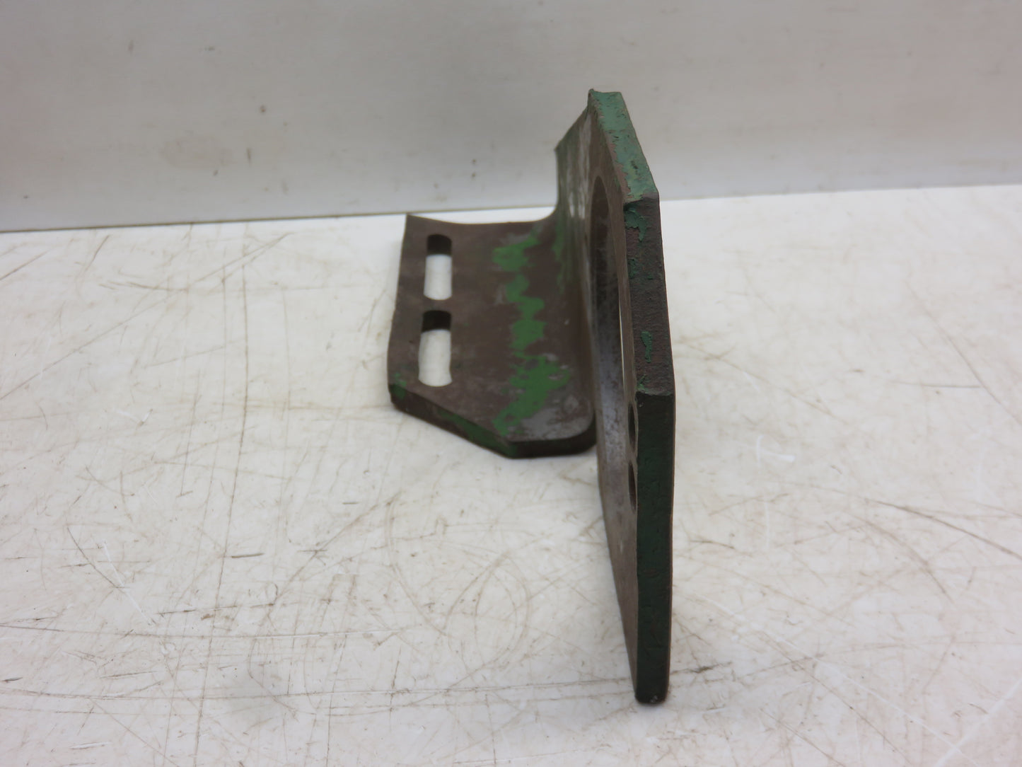 T11978T John Deere Hydraulic Pump Bracket For 435