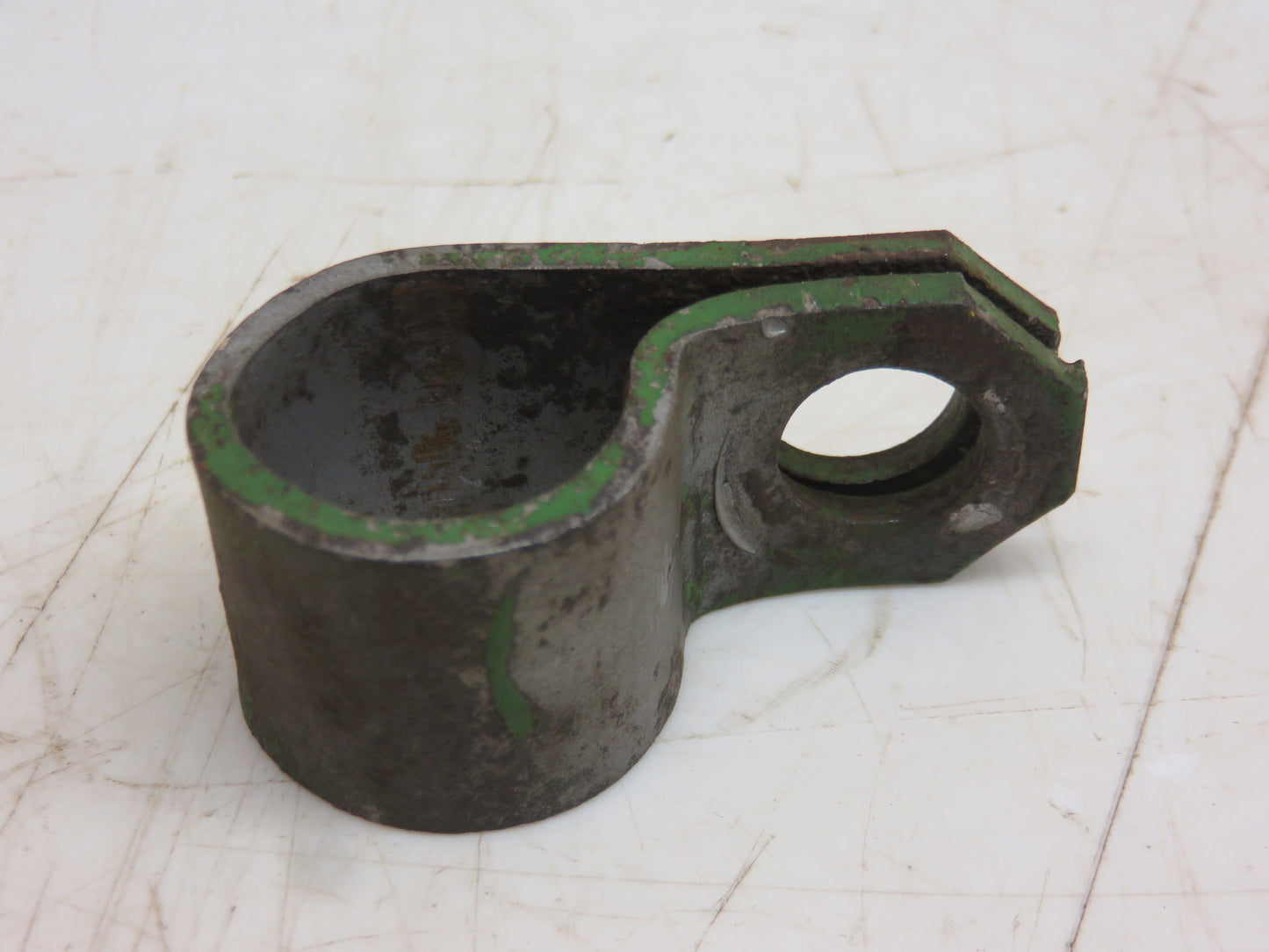 A2613R John Deere Light Bracket Clamp For A, AR, AO, B, G, H, 60, 620