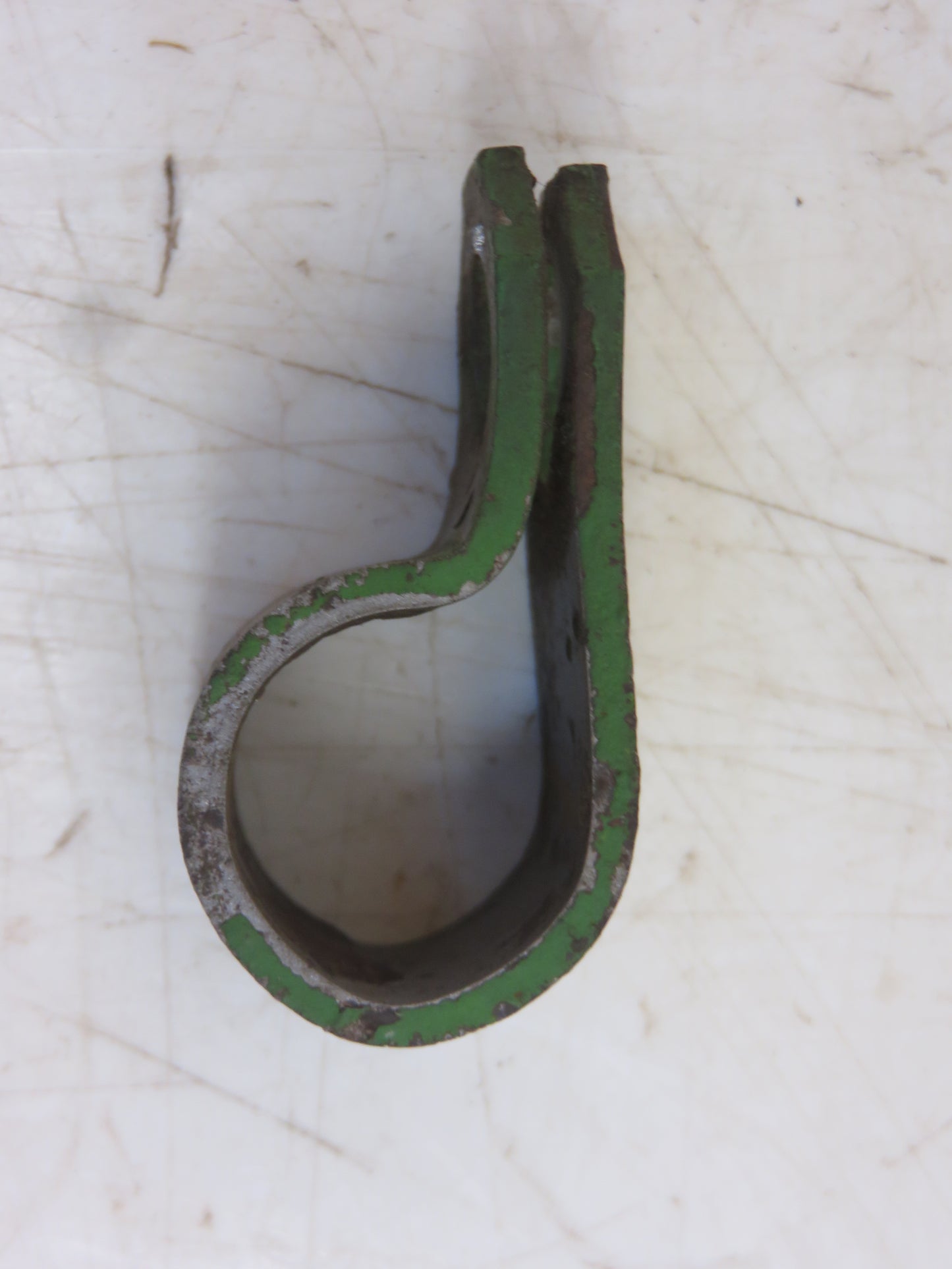 A2613R John Deere Light Bracket Clamp For A, AR, AO, B, G, H, 60, 620