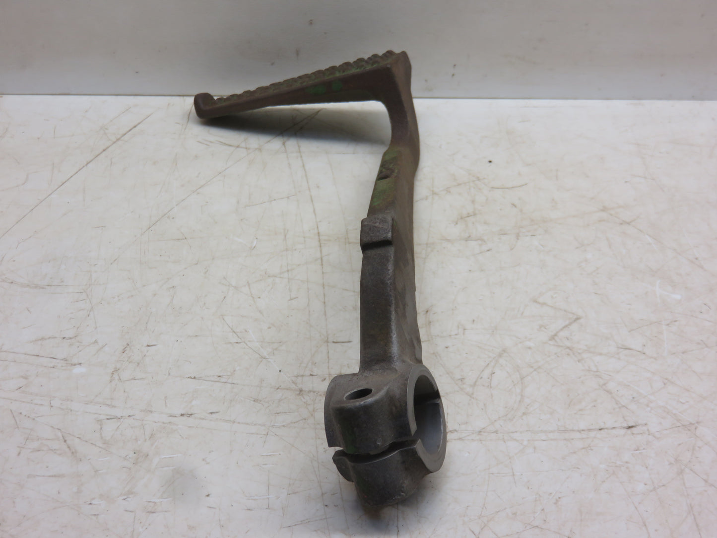 AM949T, M862T John Deere Clutch Pedal For MT