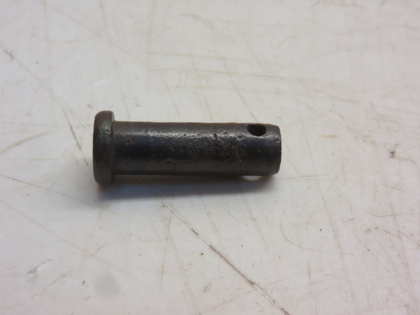 C1067R John Deere Pin For A, AR, AO, BR, GP, R, 60, 70, 80, 520, 620, 720, 820