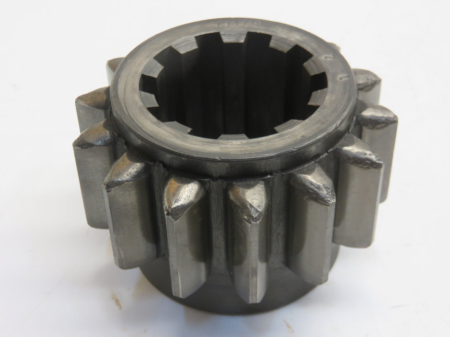 F1371R John Deere Fifth And Sixth Speed Drive Gear For 70