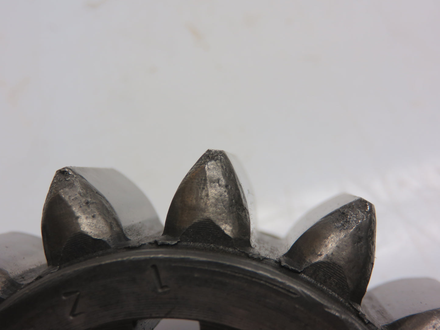 F1371R John Deere Fifth And Sixth Speed Drive Gear For 70