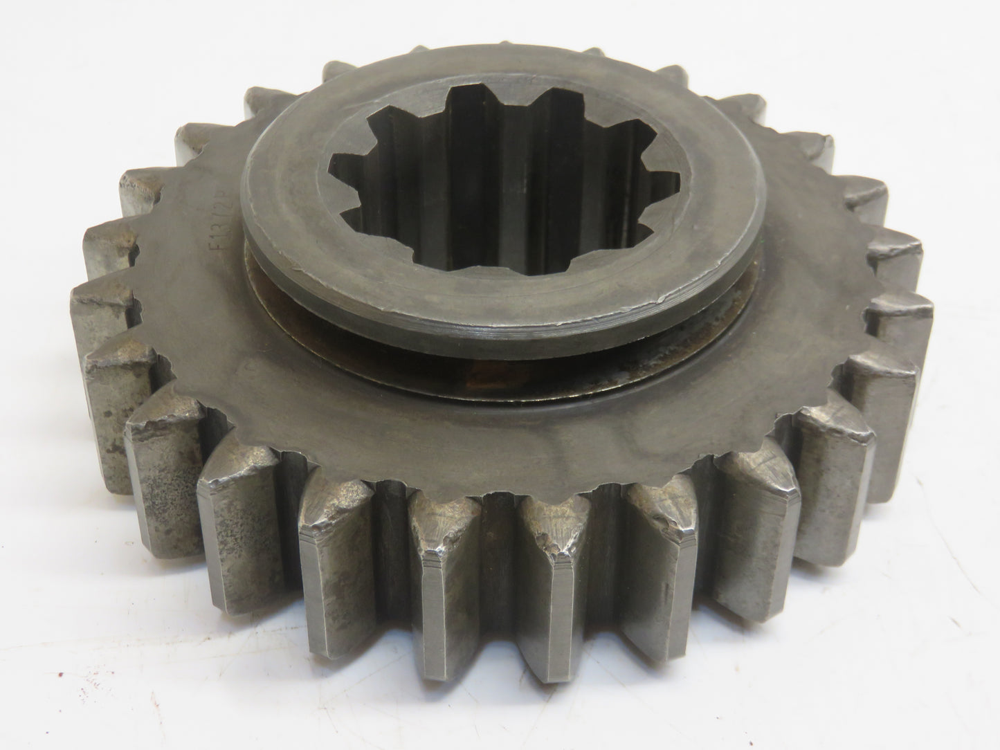 F1372R John Deere Sliding Gear Shaft Transmission Drive Pinion For 70