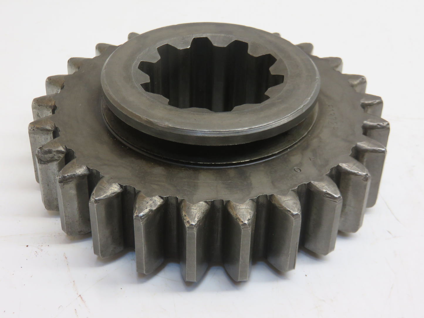 F1372R John Deere Sliding Gear Shaft Transmission Drive Pinion For 70