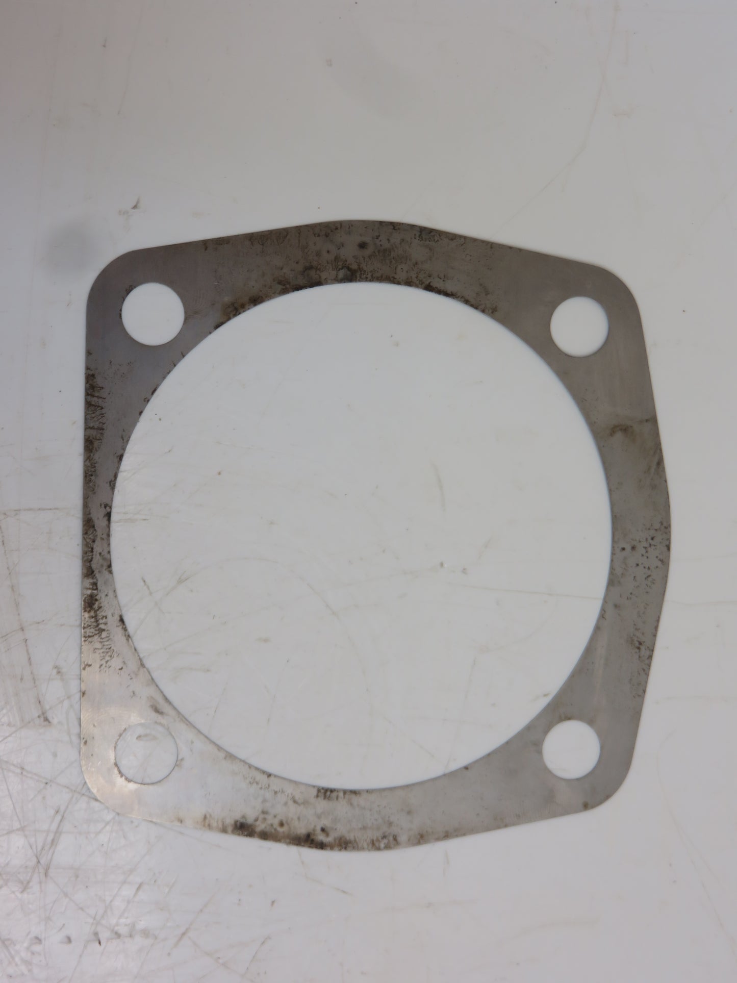 A5568R John Deere Countershaft Bearing Shim For 620, 630