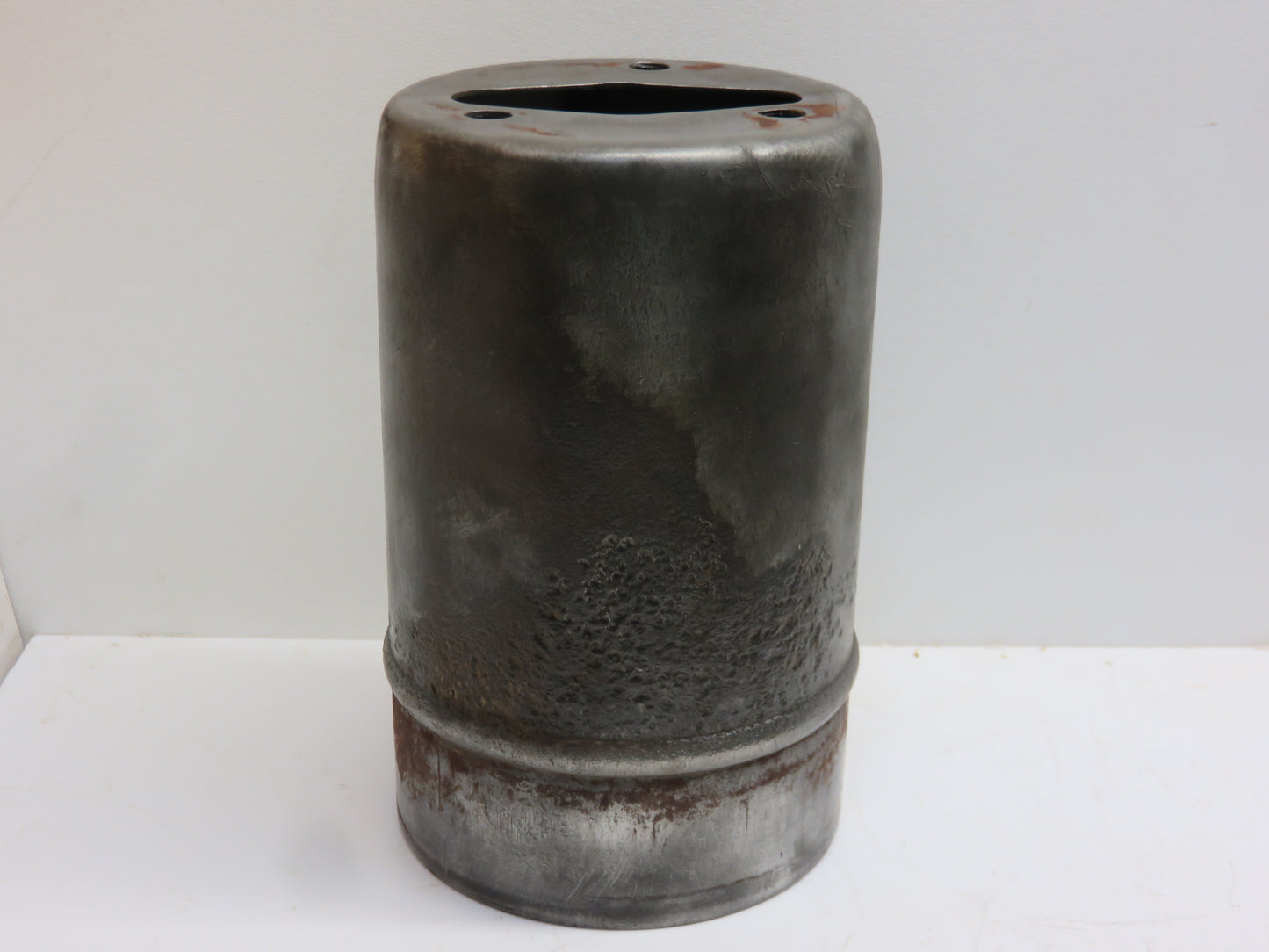 A1152R, R20248R John Deere Oil Filter Housing For A, B, G, R, 50, 60, 70, 520, 620, 720