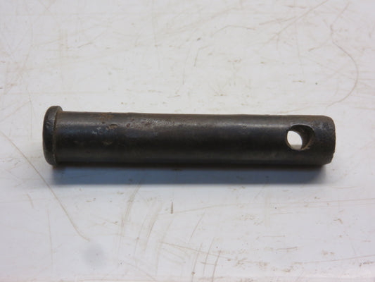 R33831 John Deere Drawbar Sway Lock Pin For 2520, 3020, 4000, 4020, 4320