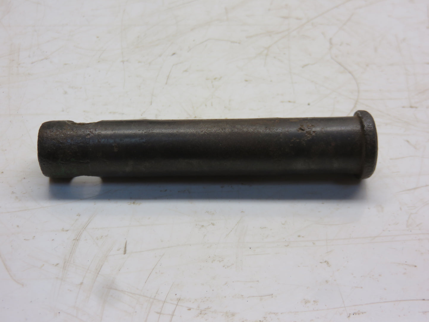 R33831 John Deere Drawbar Sway Lock Pin For 2520, 3020, 4000, 4020, 4320