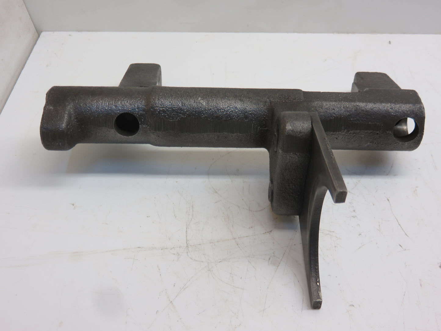 AB4950R, B3477R John Deere First, Third And Reverse Shifter Fork For 50, 520, 530