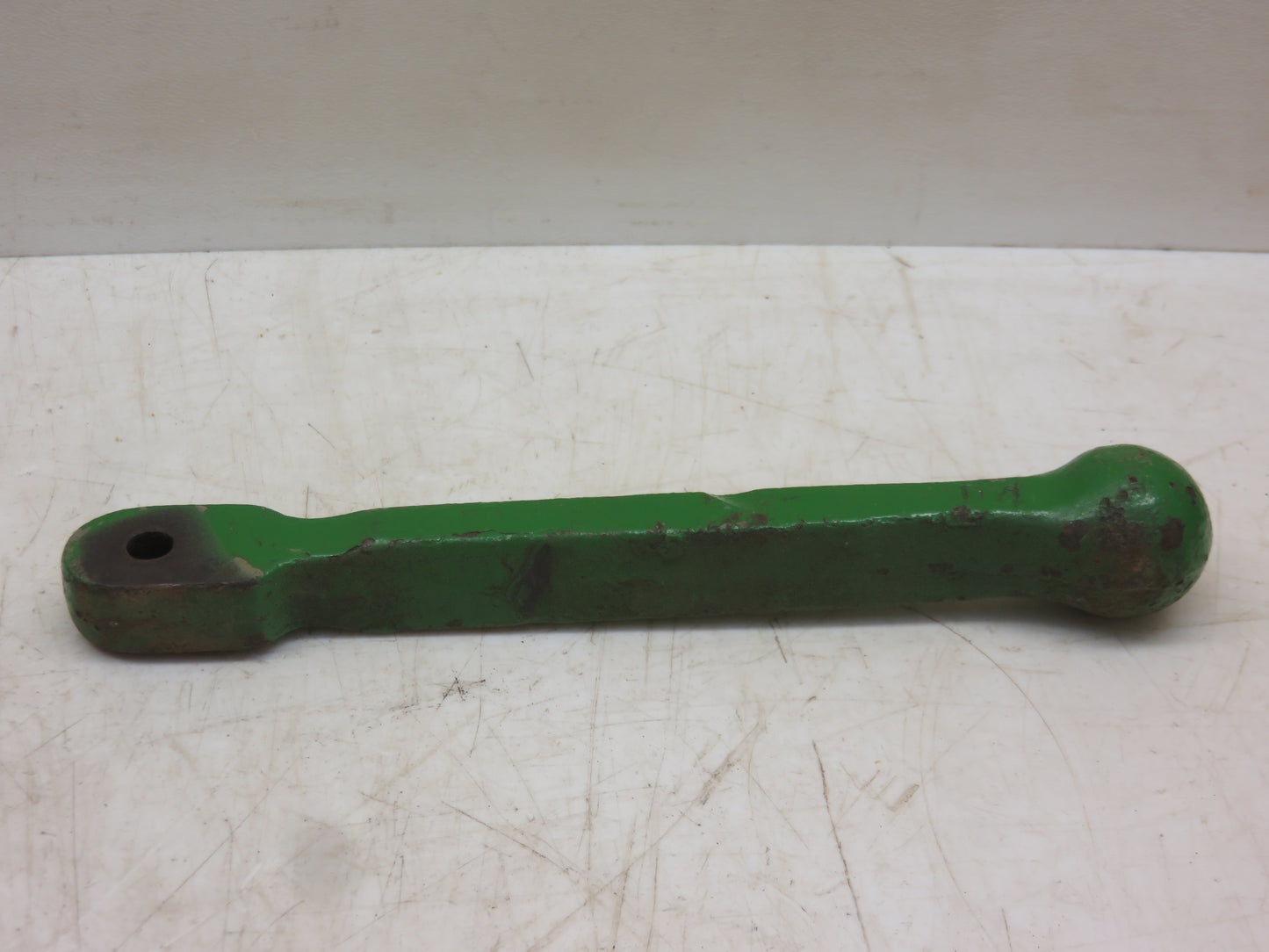 T13858 John Deere 3 Point Lift Link Handle For 2010, 2510, 3010, 3020, 4010, 4020