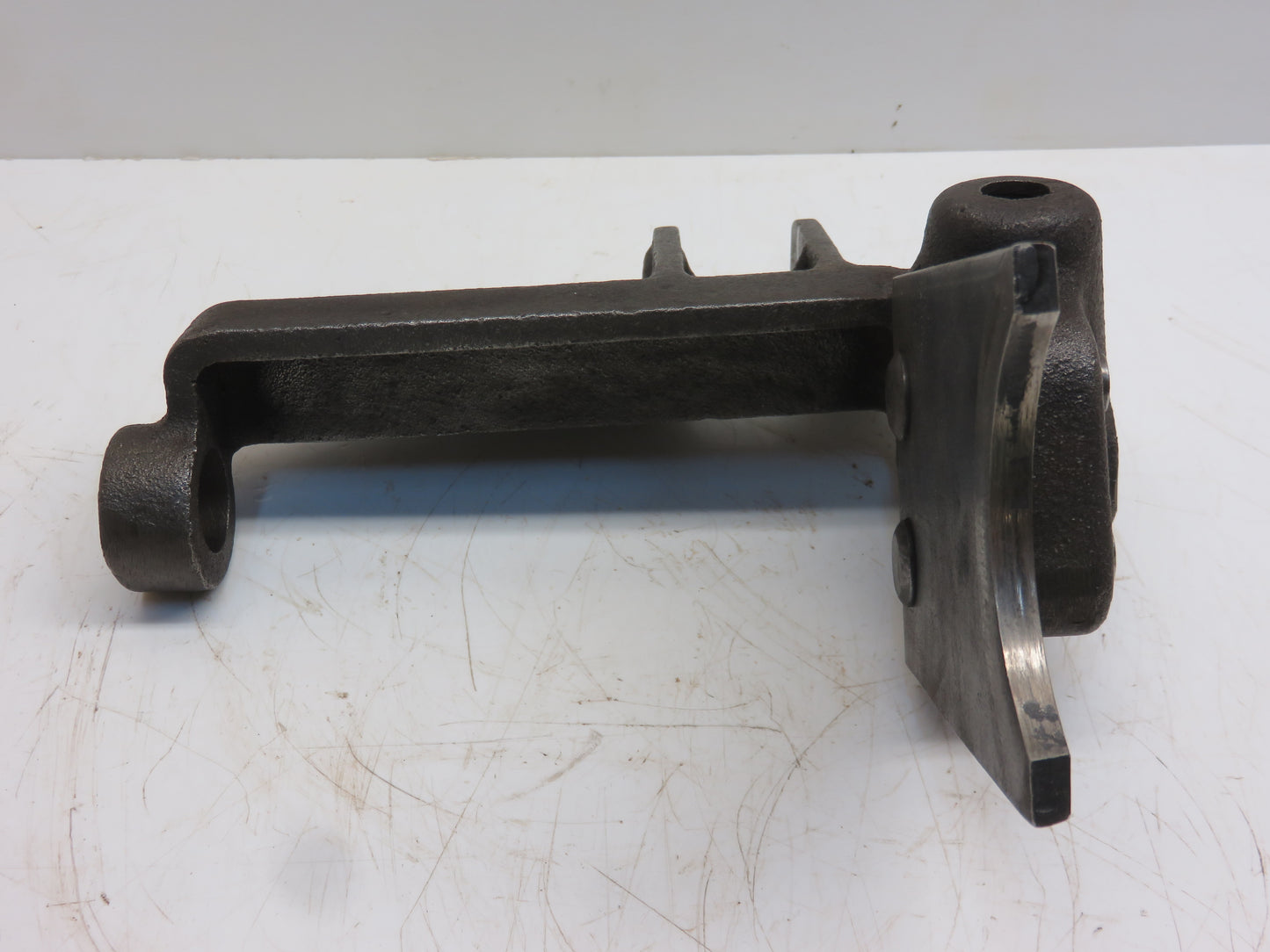 AF635R, F624R John Deere Third And Fourth Speed Shifter Fork For G, 70