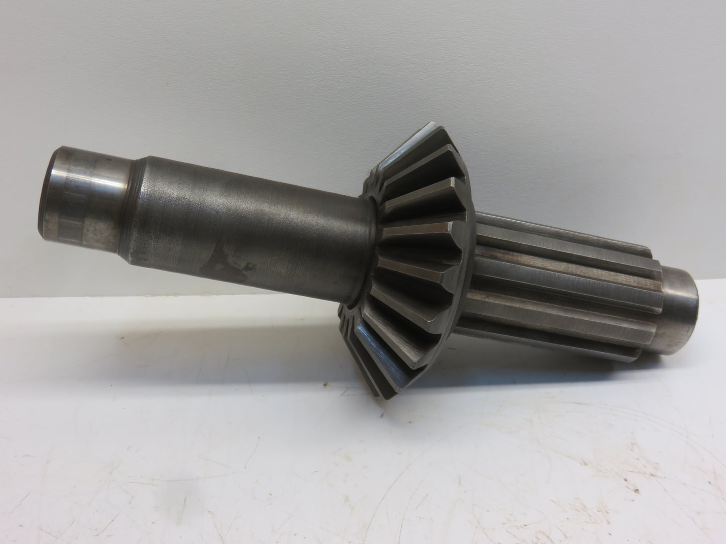 F926R, F1296R John Deere PTO Drive Shaft With Bevel Gear For 70