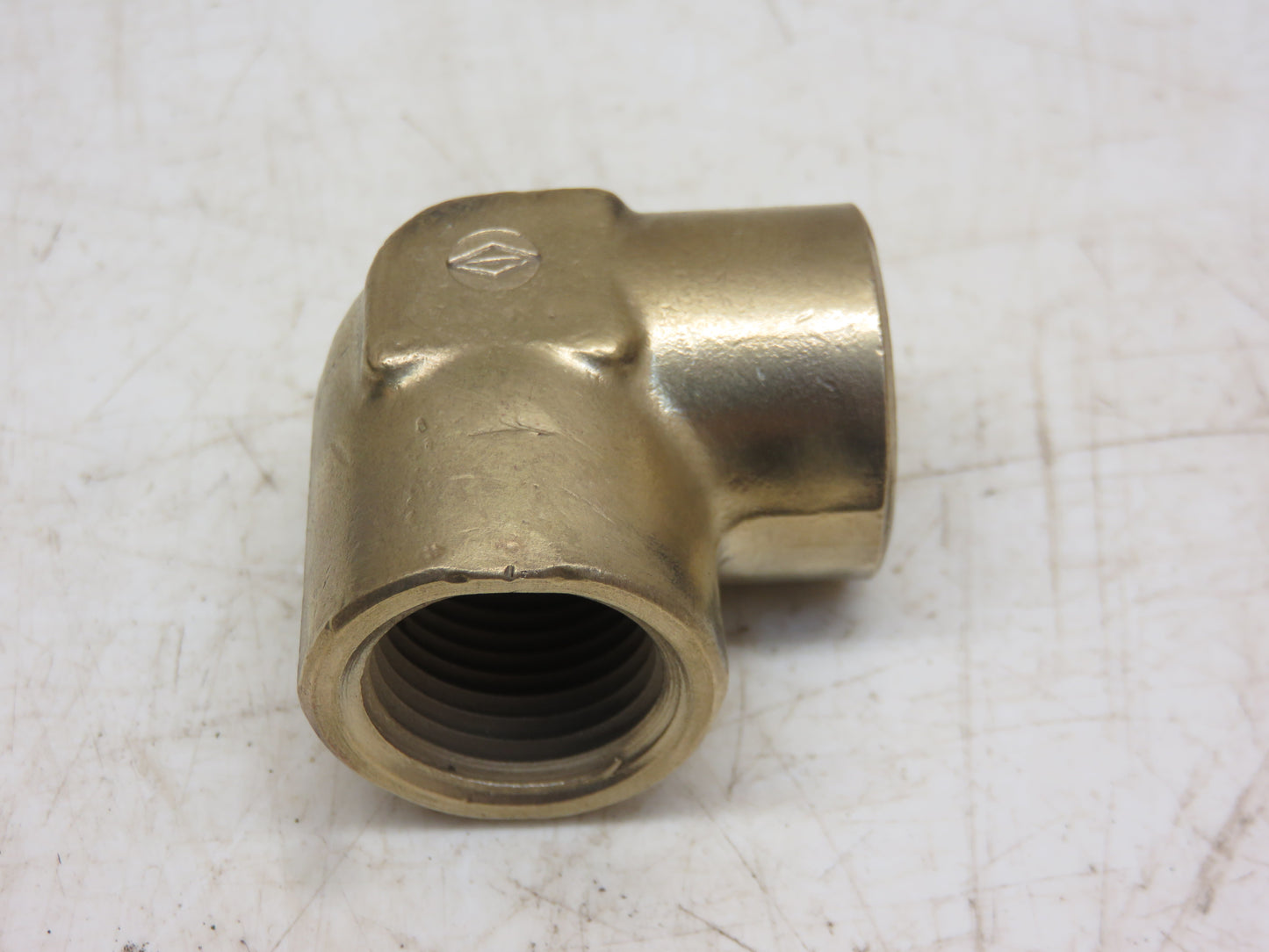 T12015T John Deere Hydraulic Line Elbow For 435