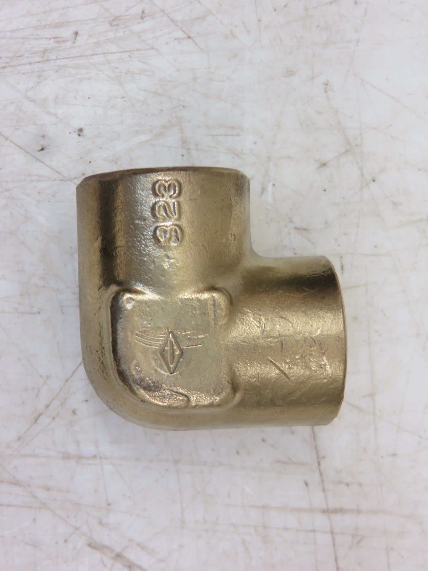 T12015T John Deere Hydraulic Line Elbow For 435