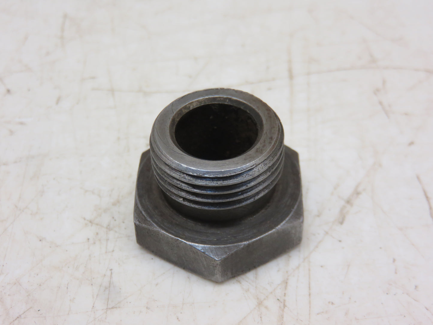 H945R John Deere Plug For A, AR, AO, B, D, G, H, M, R, 40, 50, 60, 70, 80, 620, 820, 830