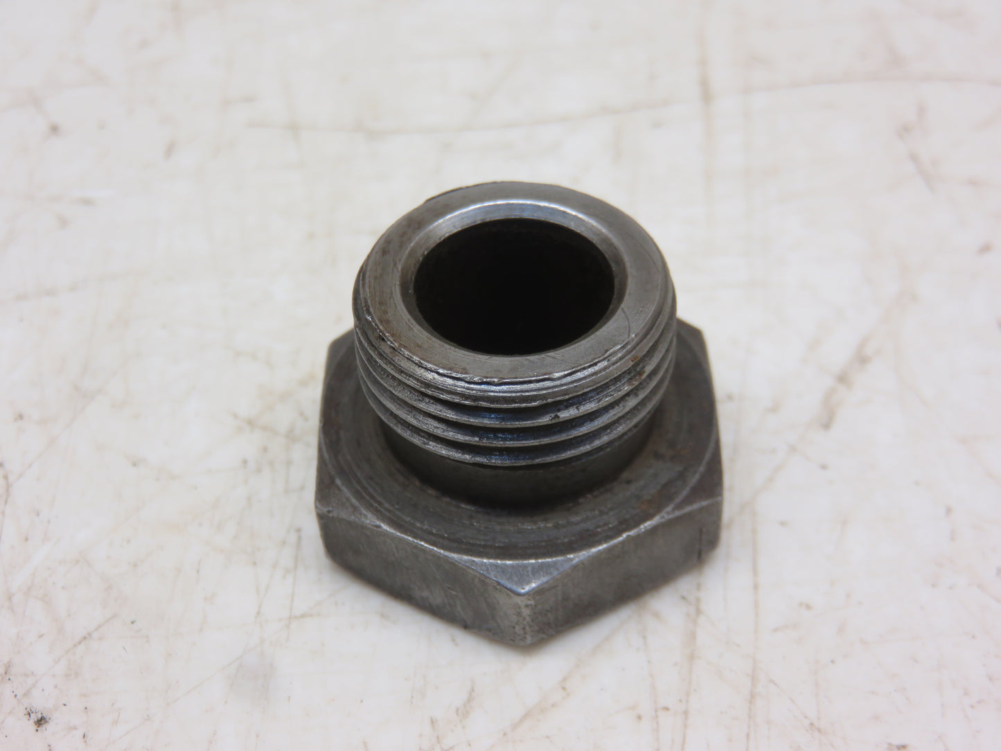 H945R John Deere Plug For A, AR, AO, B, D, G, H, M, R, 40, 50, 60, 70, 80, 620, 820, 830