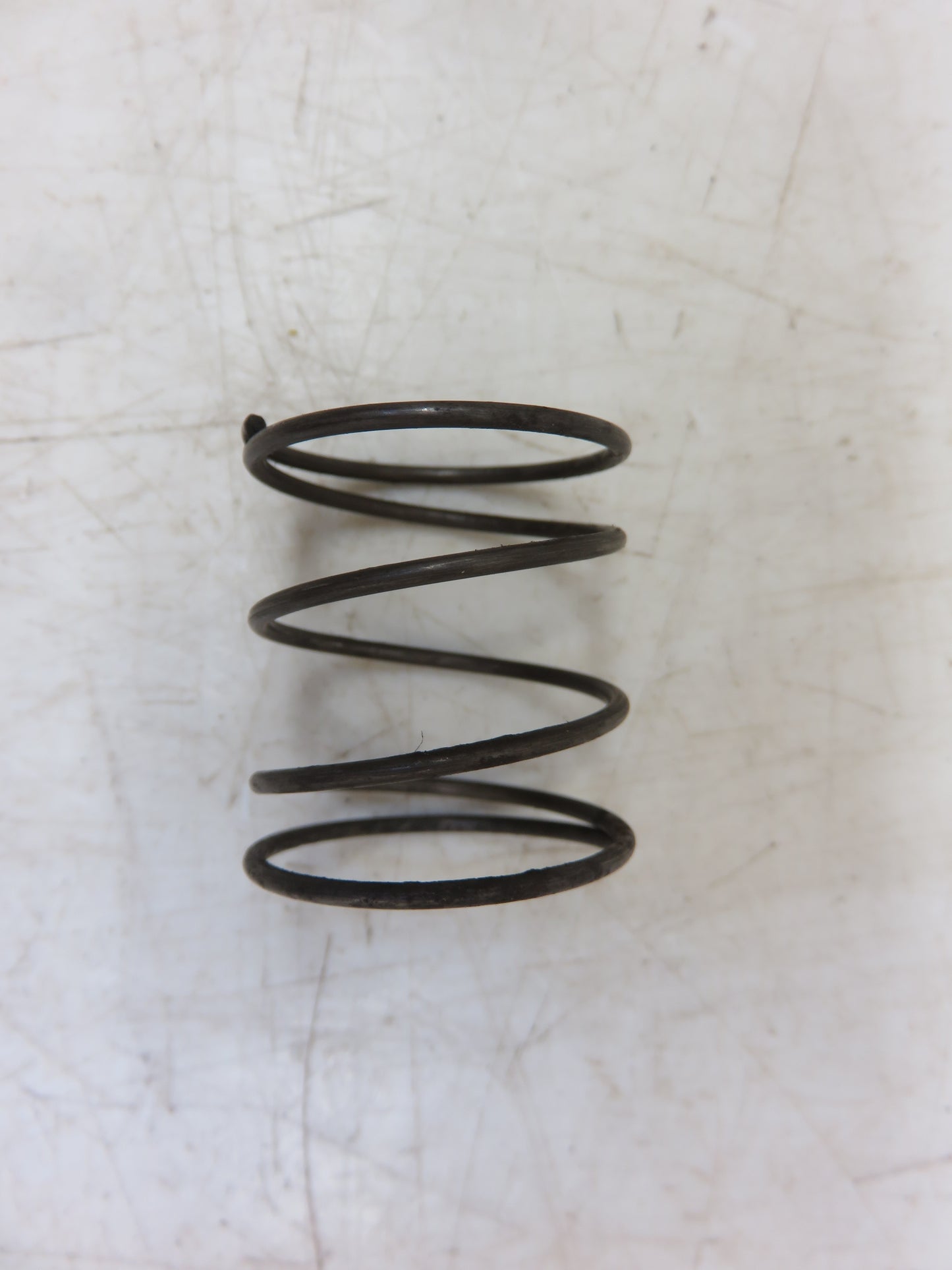 R273R John Deere Clutch Fork Spring For R, 50, 60, 80, 520, 620, 820, 530, 630, 830