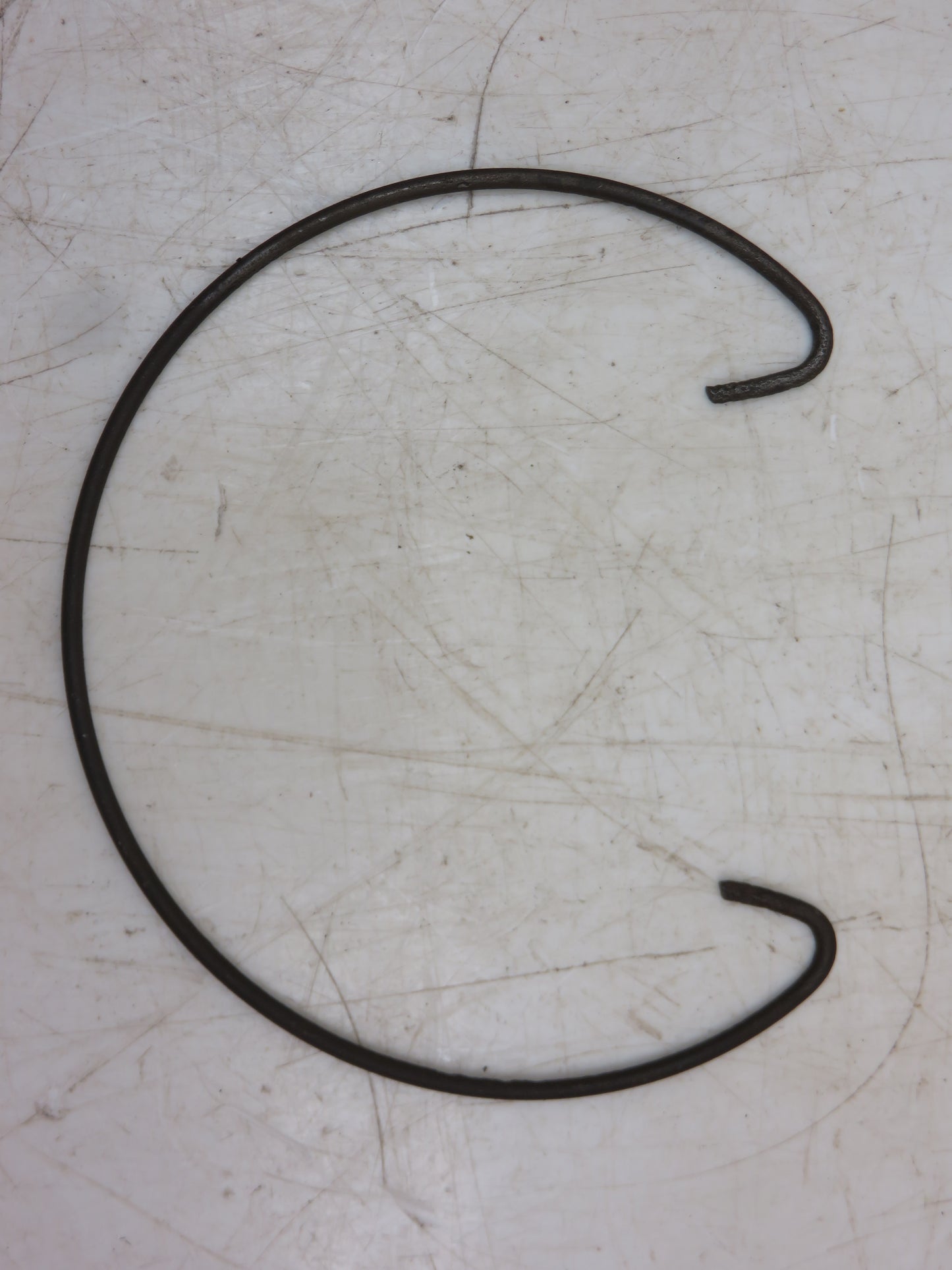 L995T John Deere Baffle Plate Retaining Ring For L, LI, LA