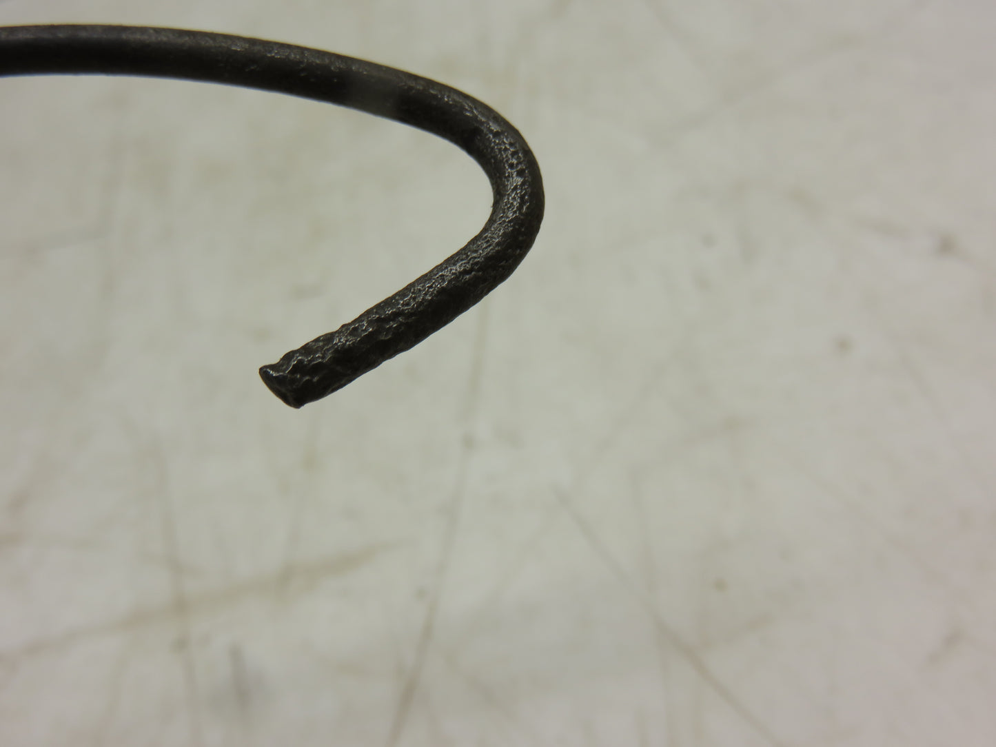 L995T John Deere Baffle Plate Retaining Ring For L, LI, LA