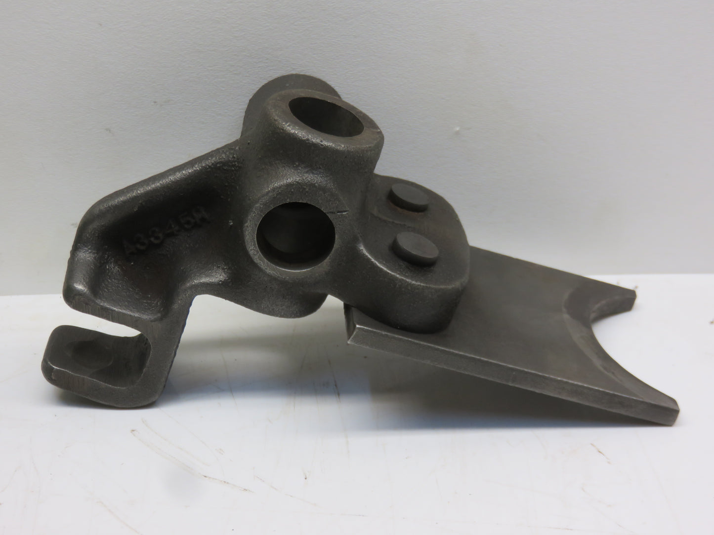 AA3969R, A3345R John Deere Second And Fourth Speed Shifter Fork For A