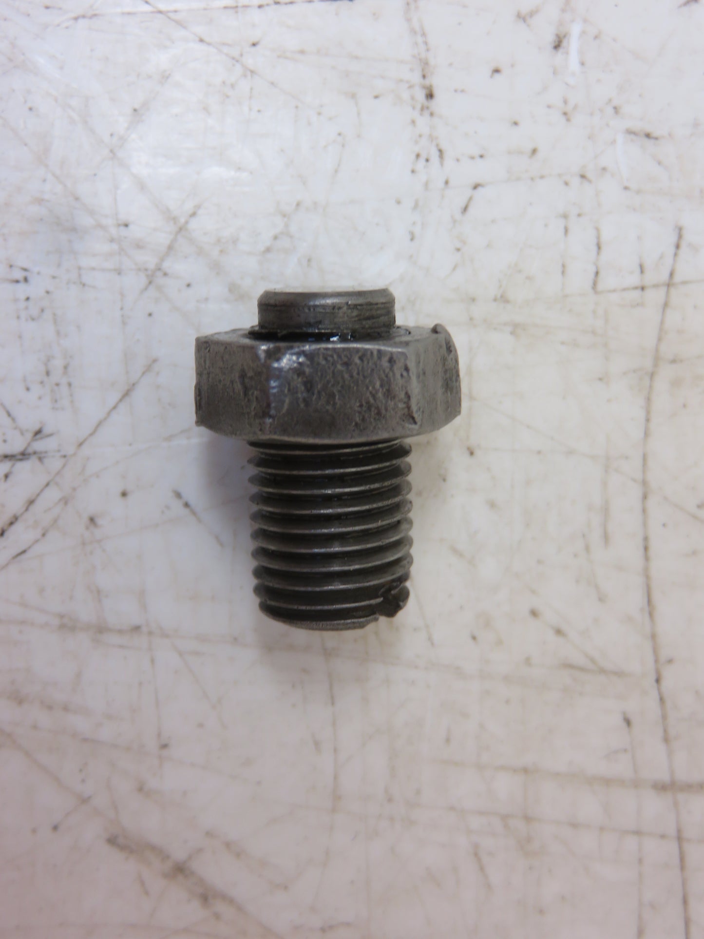 M937T John Deere Steering Shaft Adjusting Screw For MT, 40, 320, 420, 330, 430, 435