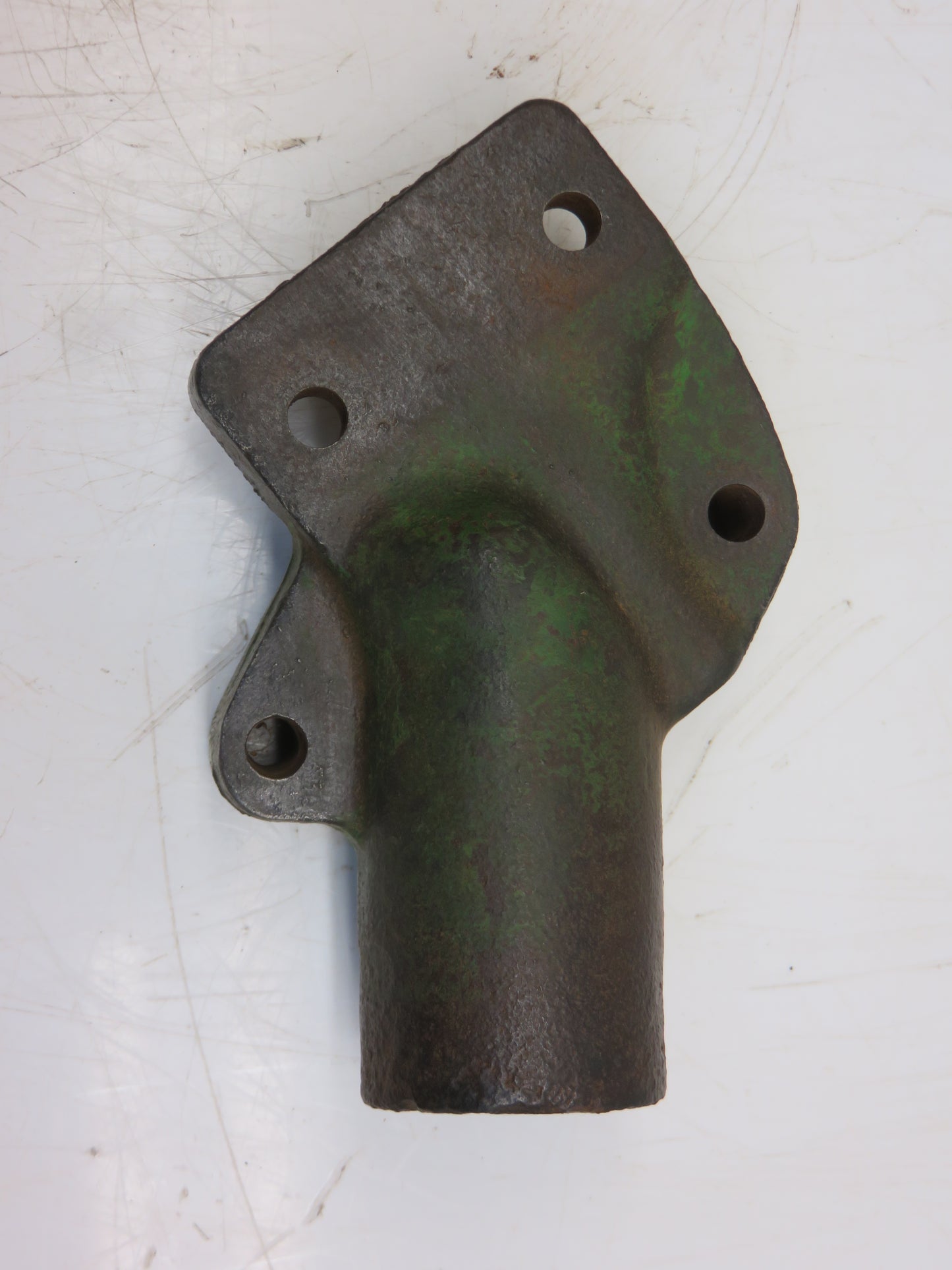 R603R John Deere Pony Motor Cover Water Outlet For R