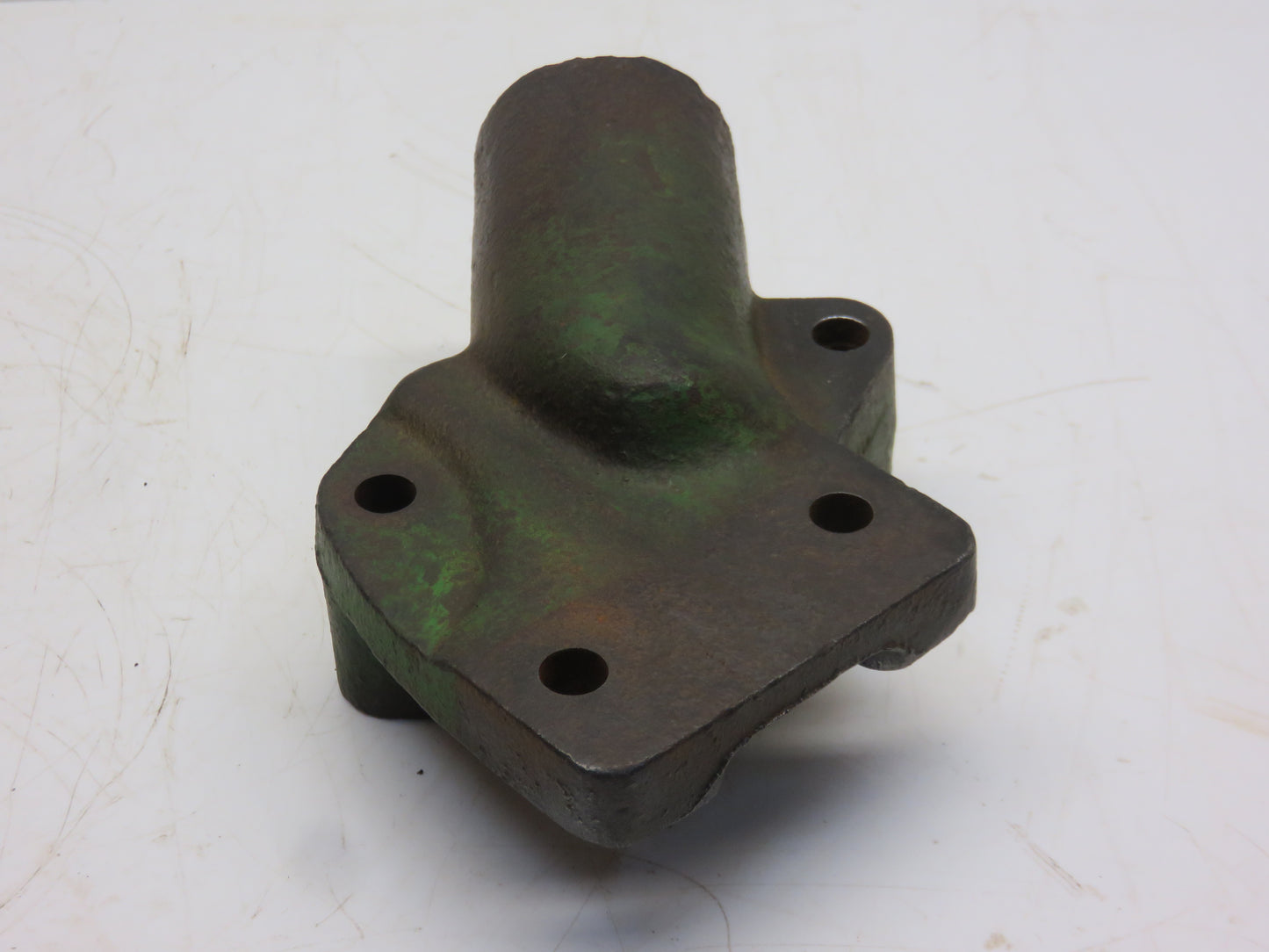 R603R John Deere Pony Motor Cover Water Outlet For R