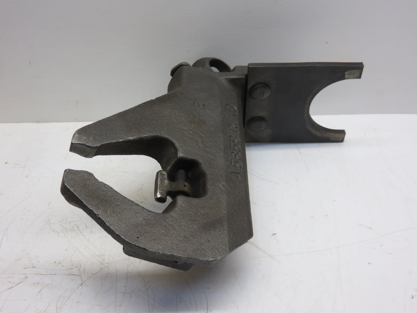 AA7032R, A5858R John Deere Overdrive Shifter Fork For 620, 630