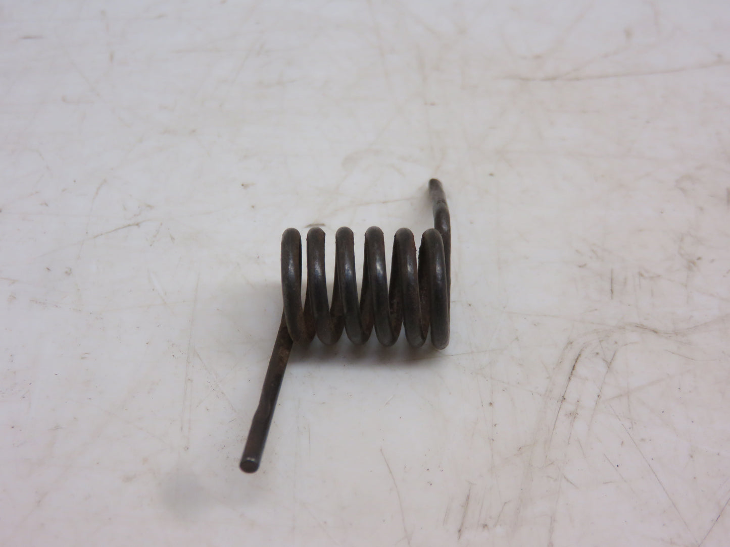 A2454R John Deere Flipper Guard Spring For A, B, G, H, LA, 50, 60