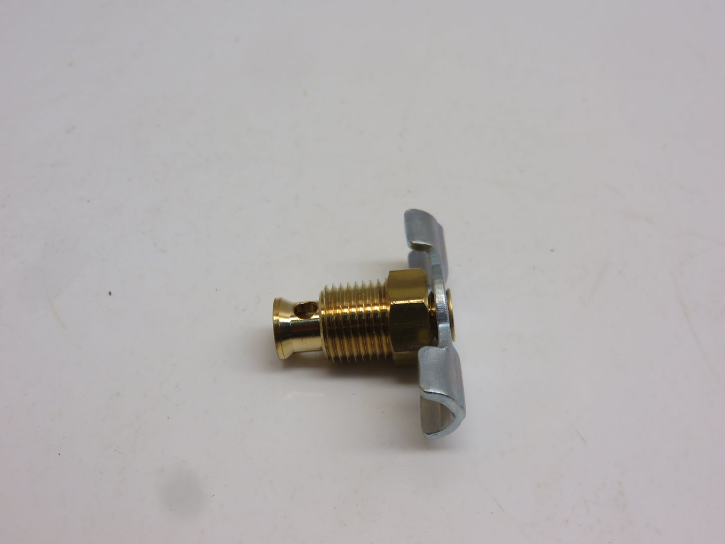 AR10075R John Deere Carburetor Drain Cock For A, B, D, G, H, M, 40, 50, 60, 70