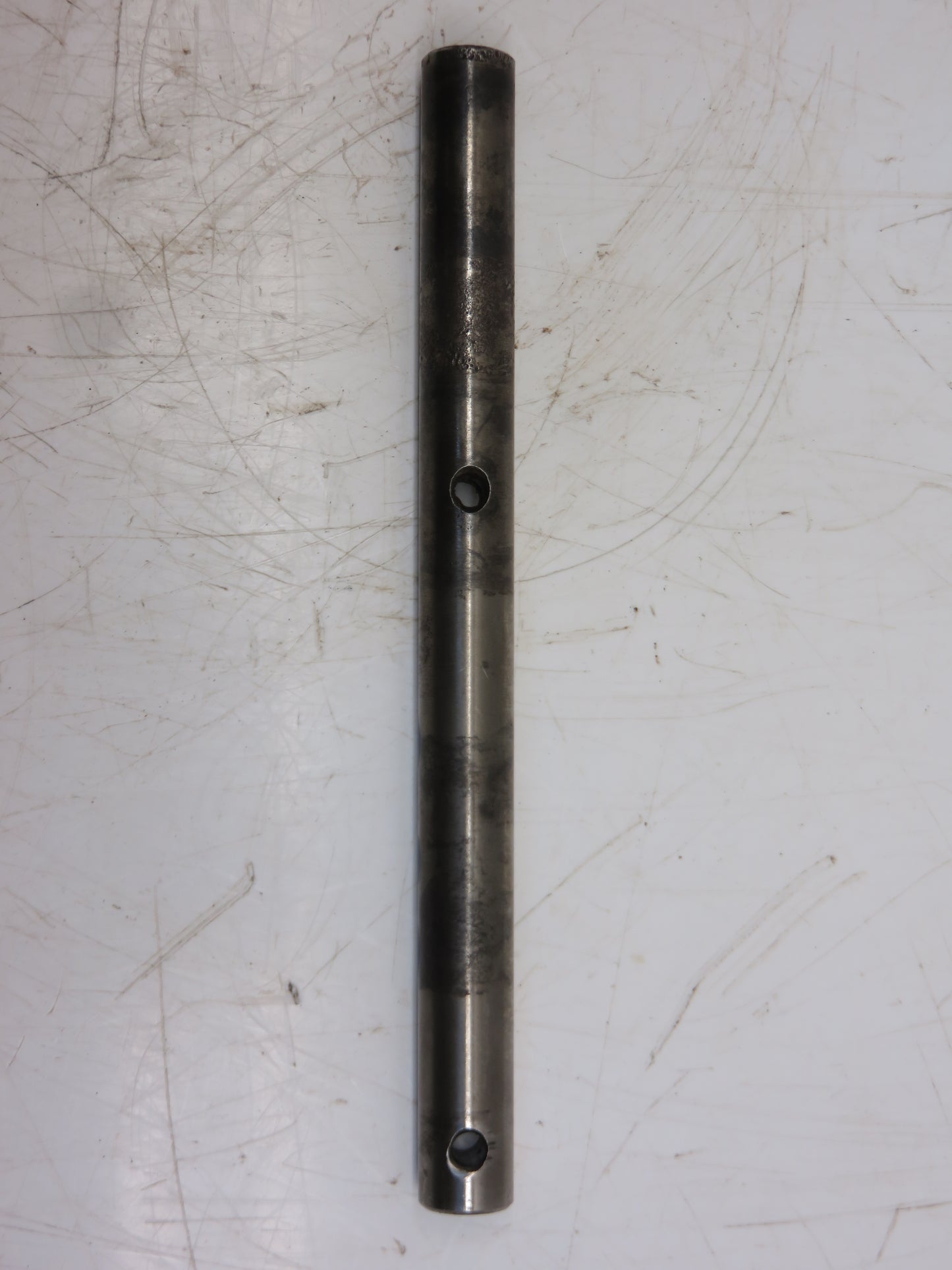 T18257 John Deere Third And Fifth Speed Shifter Shaft For 1010