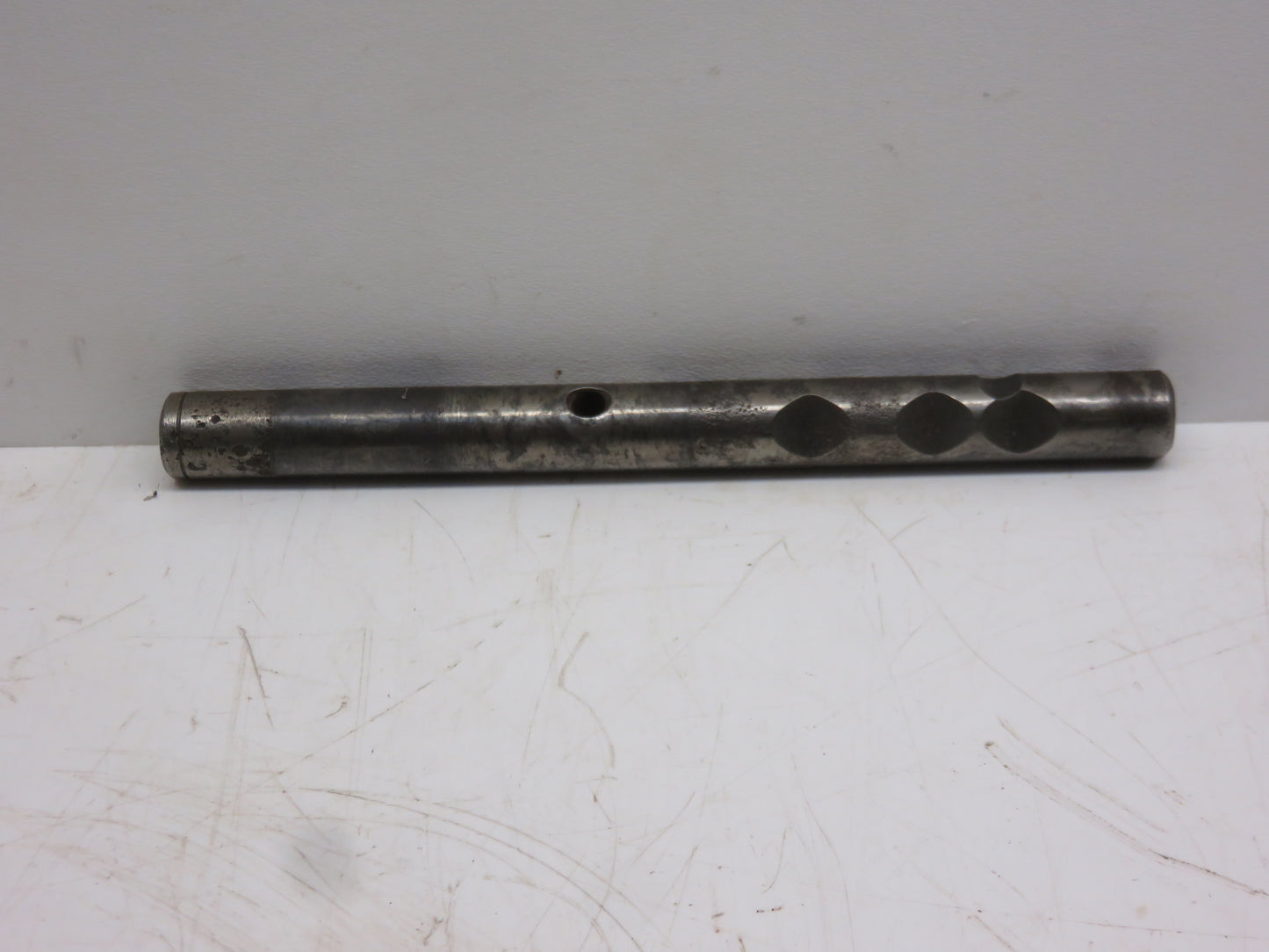 T11250 John Deere Second And Reverse Speed Shifter Shaft For 1010