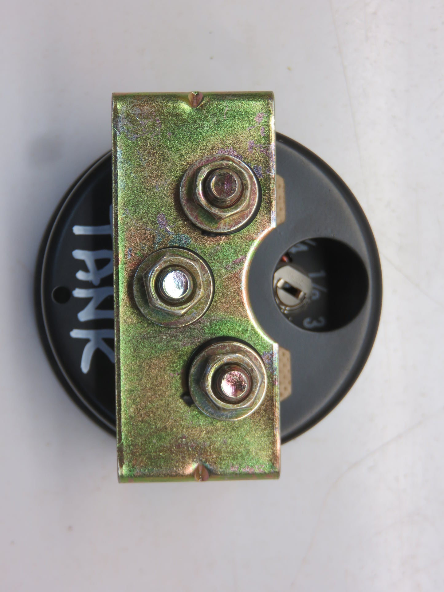 AF2721R John Deere Reproduction High Quality Fuel Gauge And Sending Unit For 520, 620, 720