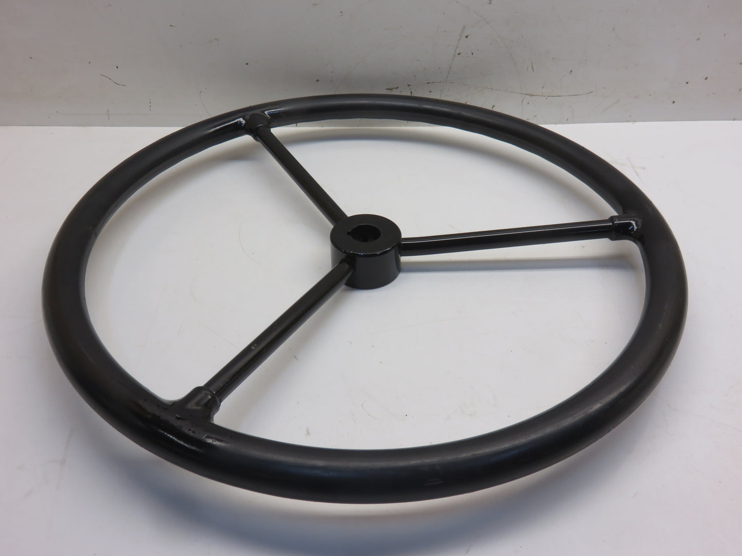 AA380R John Deere Steering Wheel For B