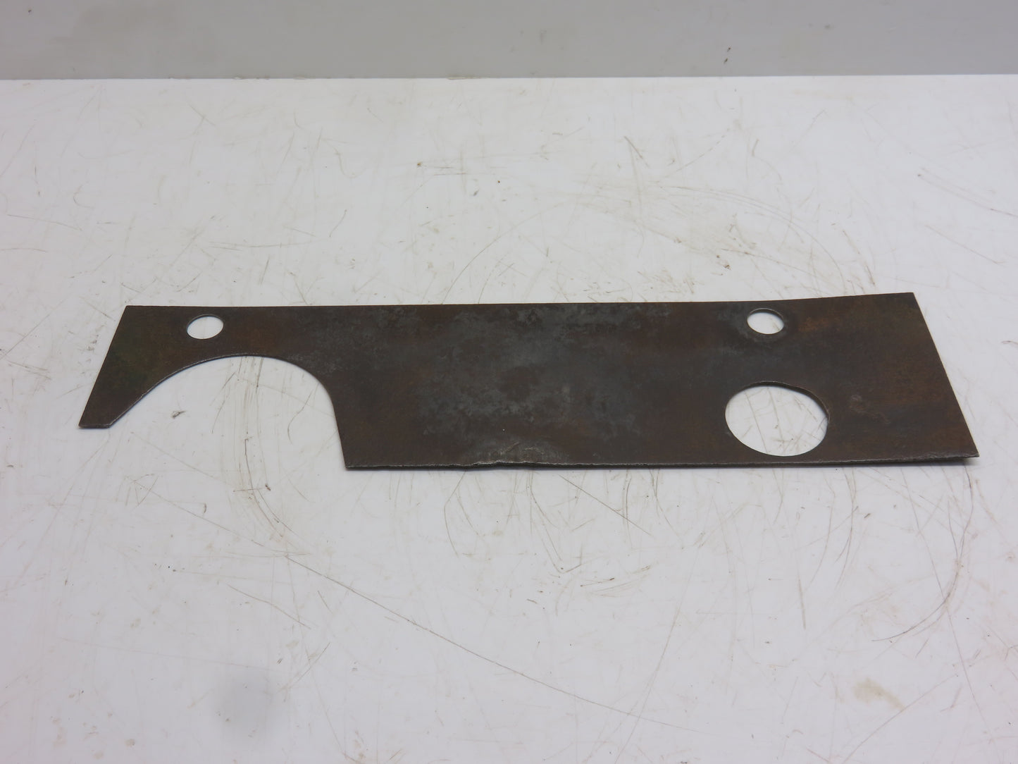 B3073R John Deere Top Radiator Baffle For 50