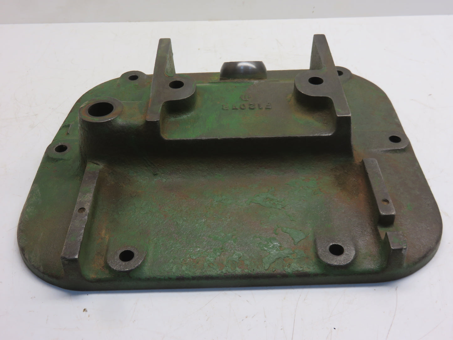 F1207R John Deere Transmission Cover And Quadrant Base For 70