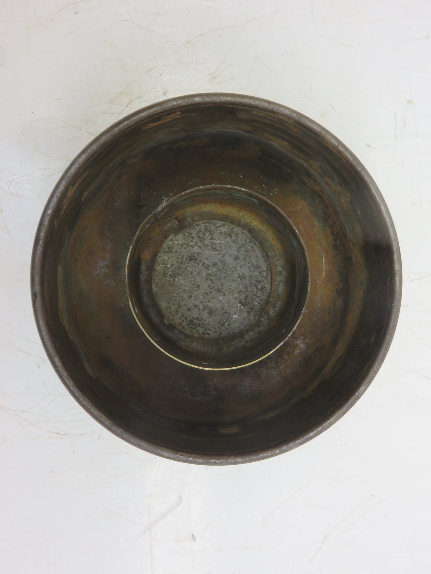 AB3477R John Deere Air Cleaner Oil Cup For B, BR, BO, 50, 520, 530