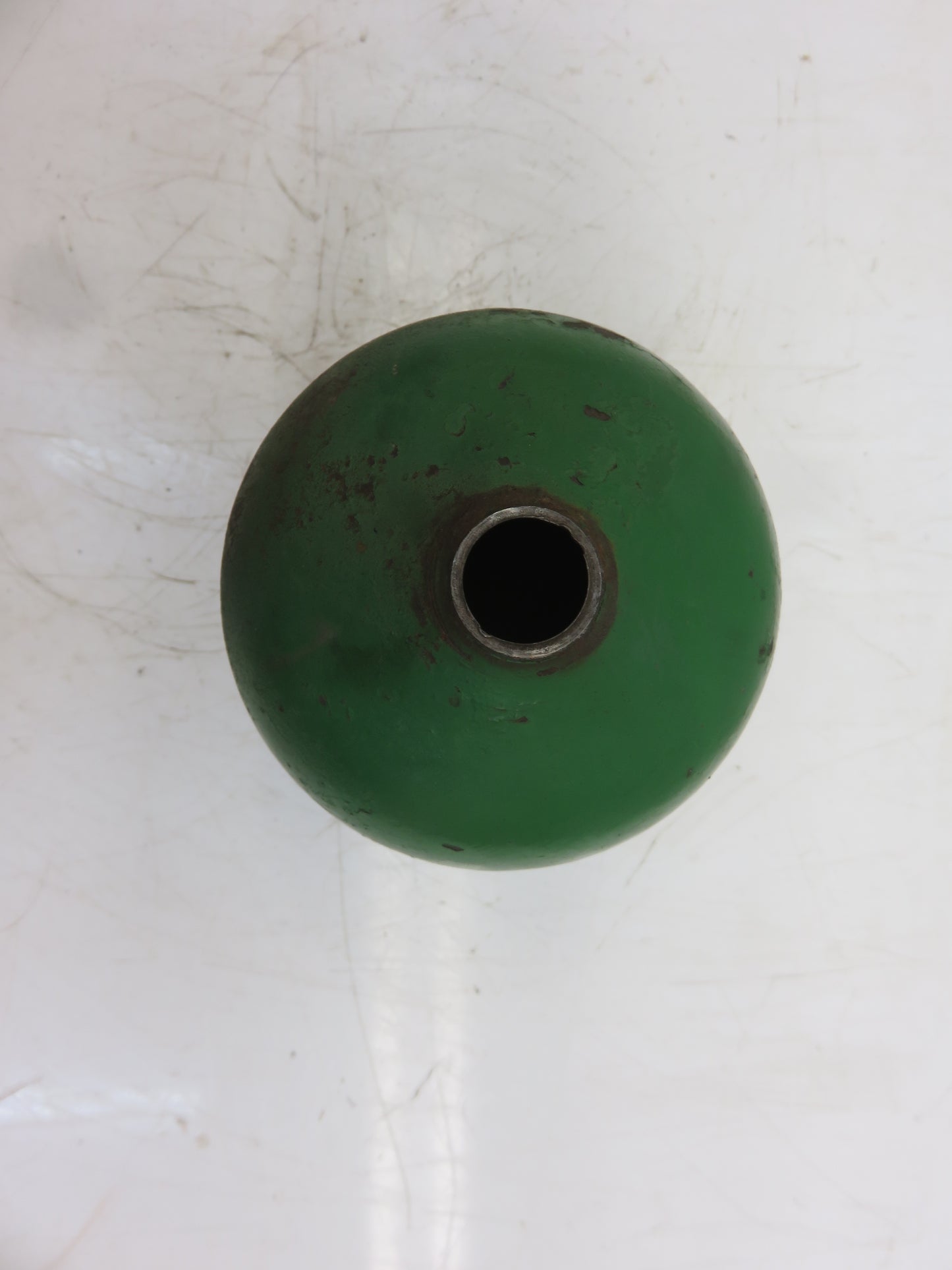 AM236T AM738T John Deere Oil Filter Canister For M, 40, 420, 430, 1010