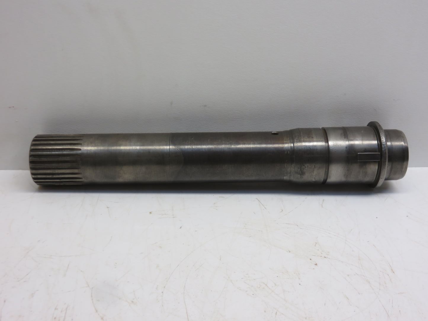 T12699 John Deere Transmission Input Shaft For 2010