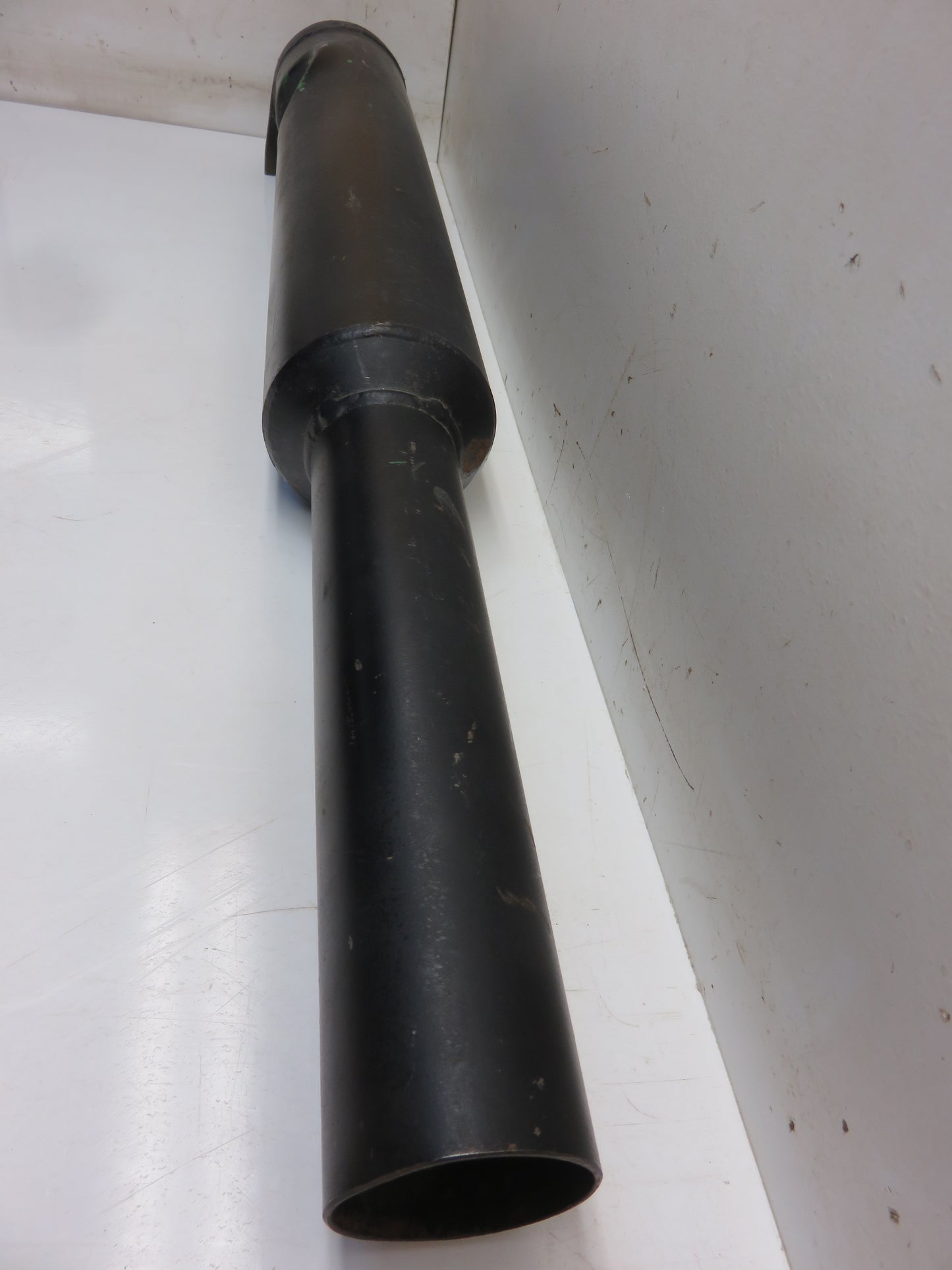 AH519R John Deere Muffler For H