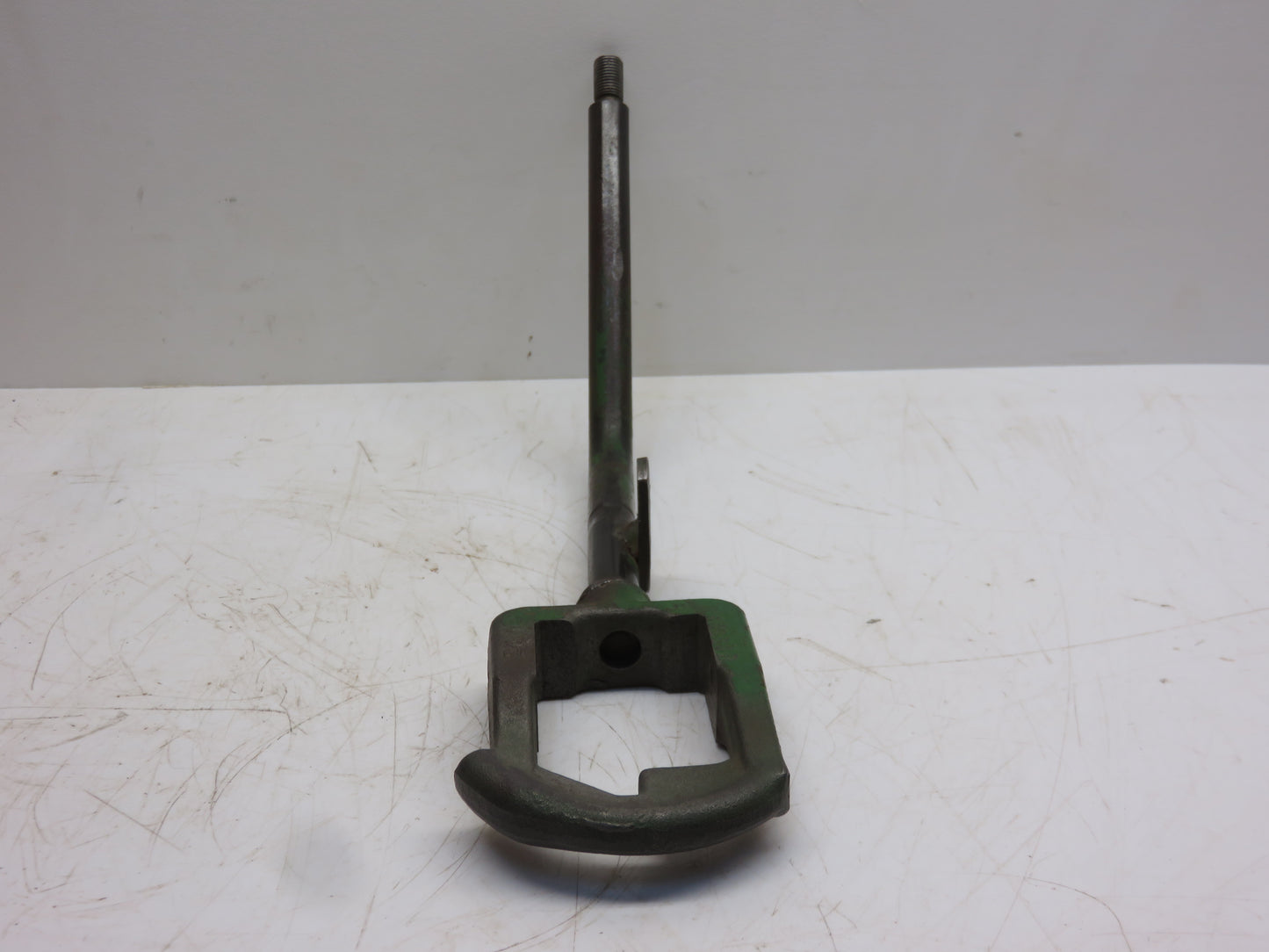 AR32396, R33583 John Deere Powershift Shift Lever For 2510, 3020, 4020