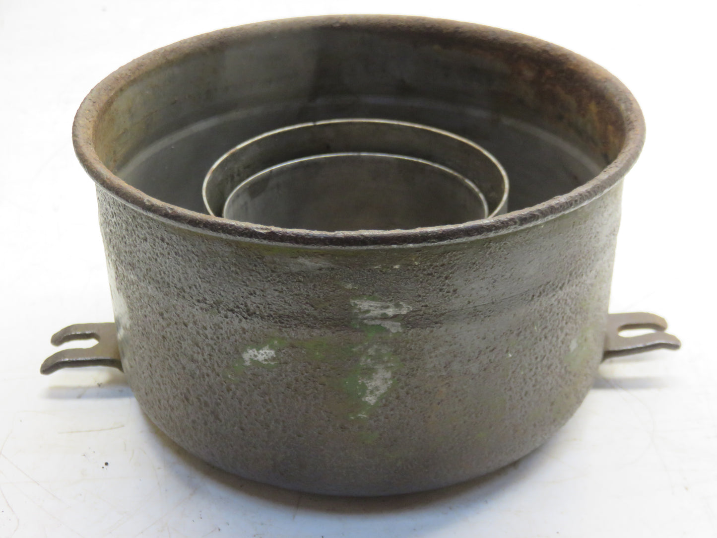 AB389R John Deere Air Cleaner Oil Cup For Unstyled B, BR, BO
