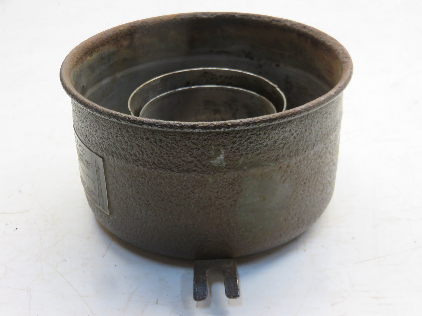 AB389R John Deere Air Cleaner Oil Cup For Unstyled B, BR, BO