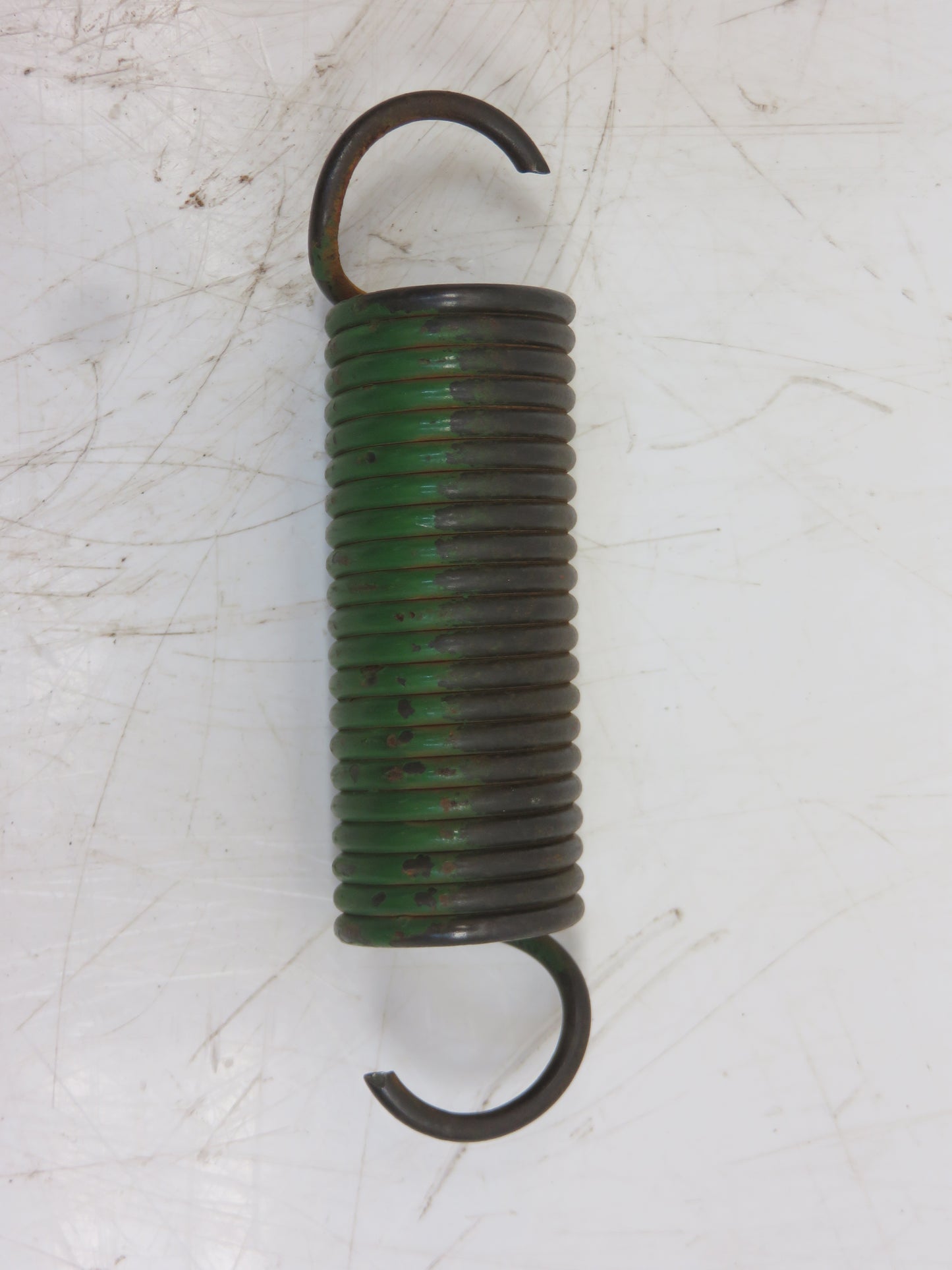 R33279 John Deere Powershift Transmission Lock Spring For 2510, 3020, 4020