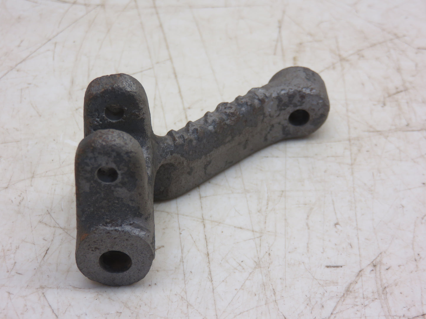 A4434R John Deere Thermostat Bell Crank For 50, 60