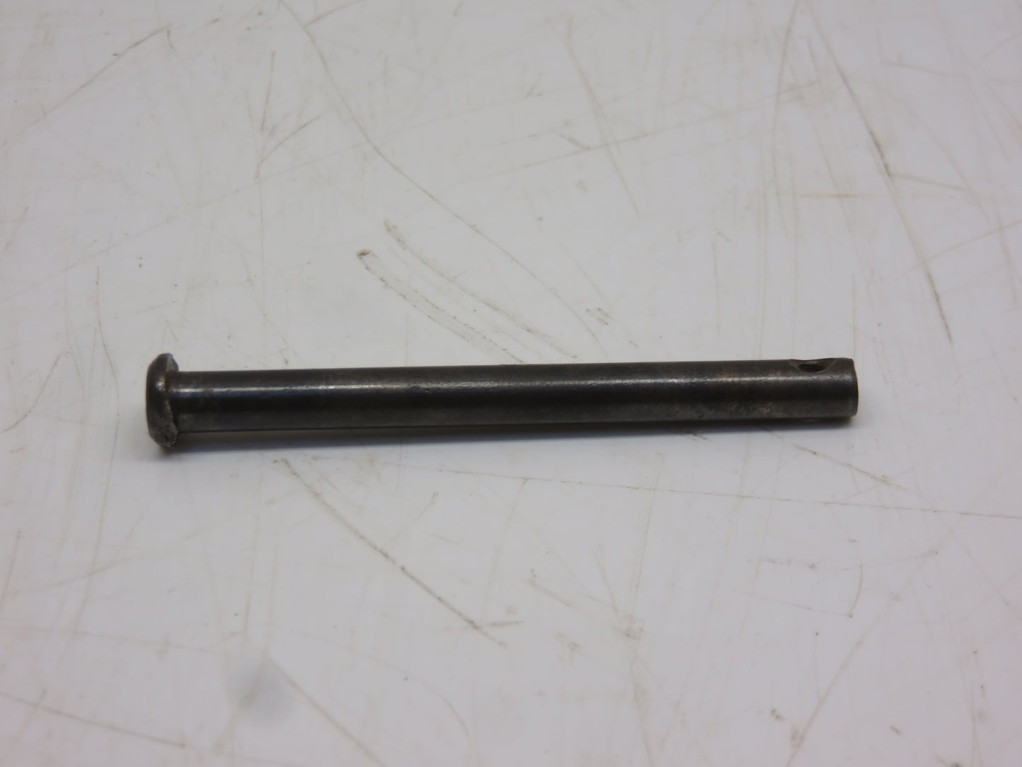 R29340 John Deere Powershift Lever Pivot Pin For 2510, 3020, 4020