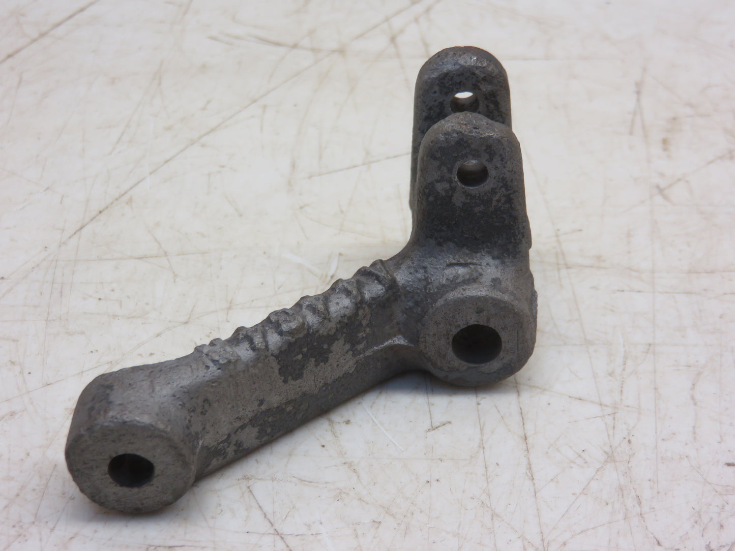 A4434R John Deere Thermostat Bell Crank For 50, 60